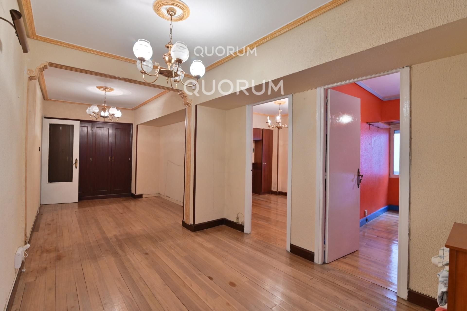 Piso en venta en Bilbao  con Terraza