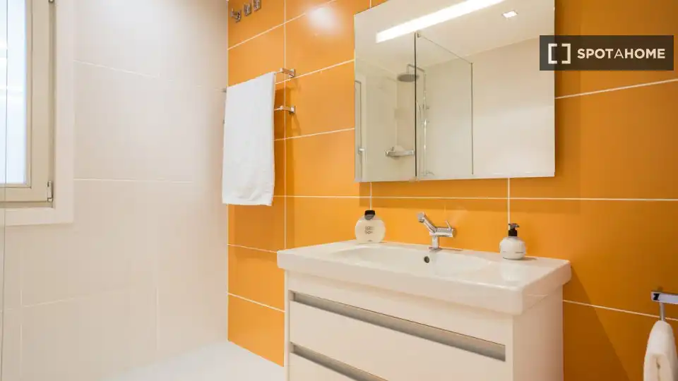 Flat with terrace to rent in Ciutat Vella, imagen 13