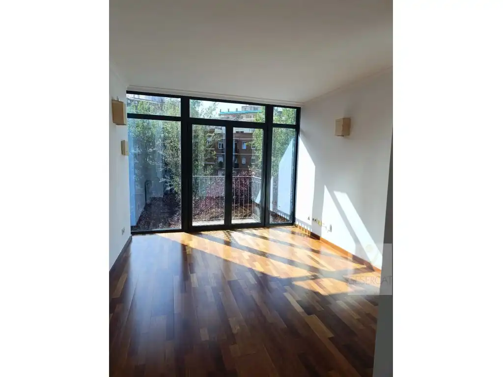 Sala d'estar de Pis en venda en Sant Cugat del Vallès