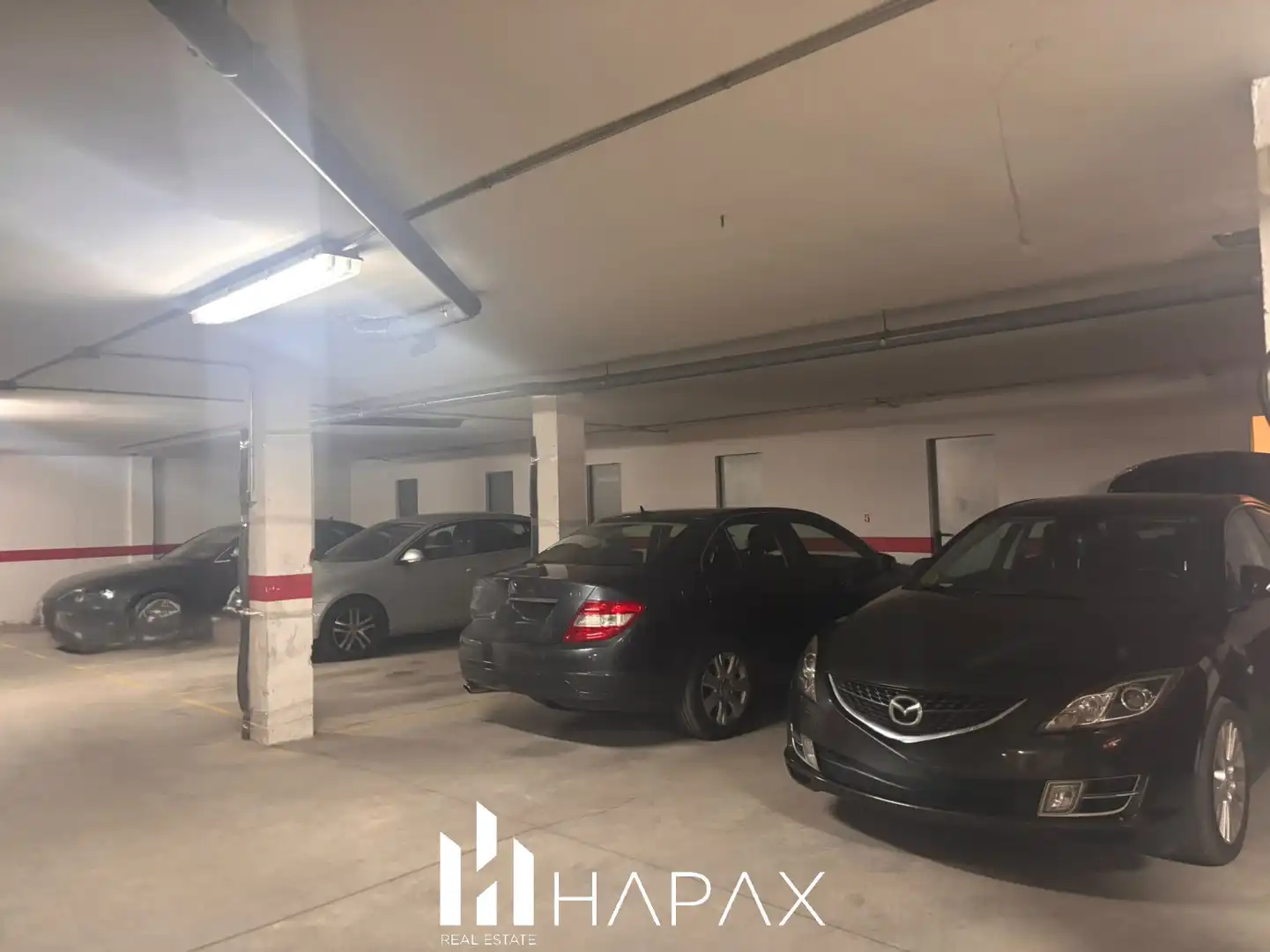 Aparcament de Pis en venda en Villamayor amb Calefacció