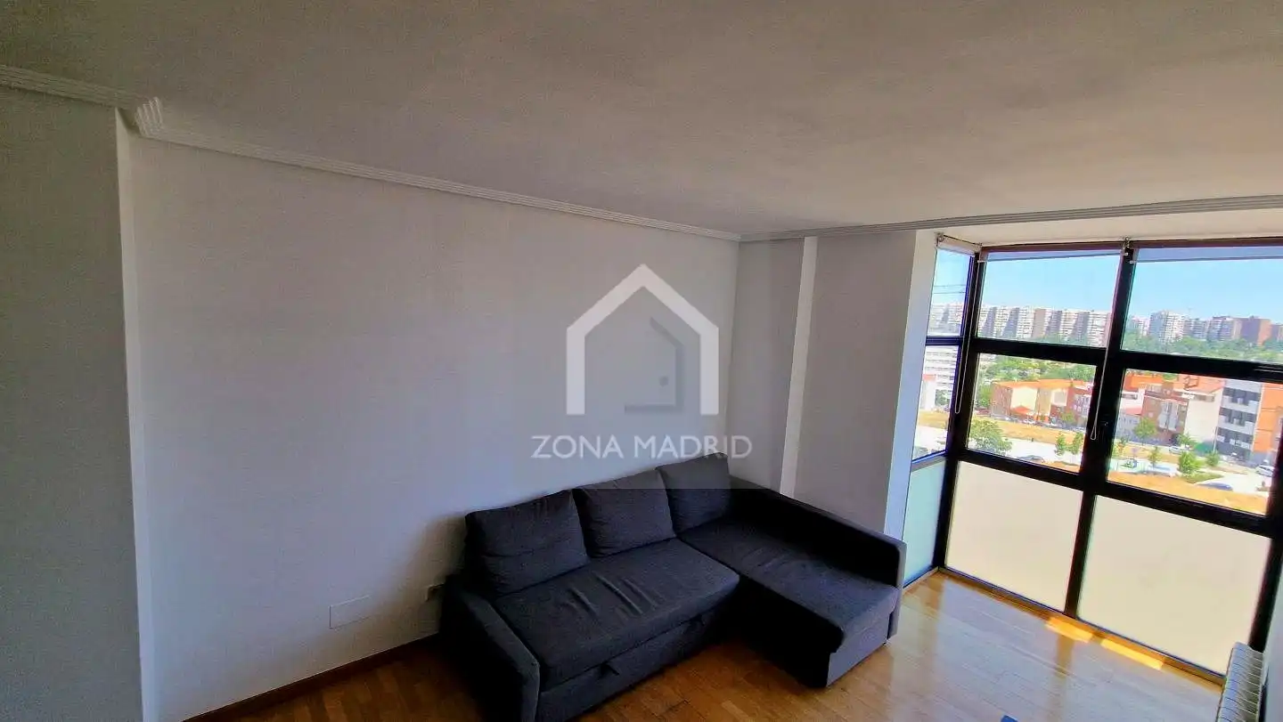 Sala de estar de Piso de alquiler en Madrid con Aire acondicionado y Amueblado
