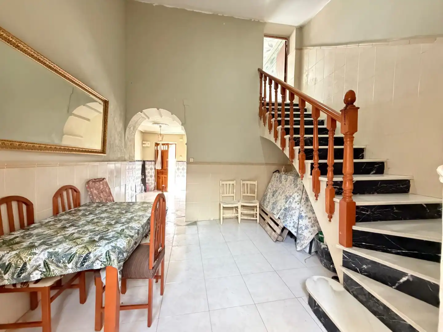Casa adosada en venda en Quintanar de la Orden amb Terrassa
