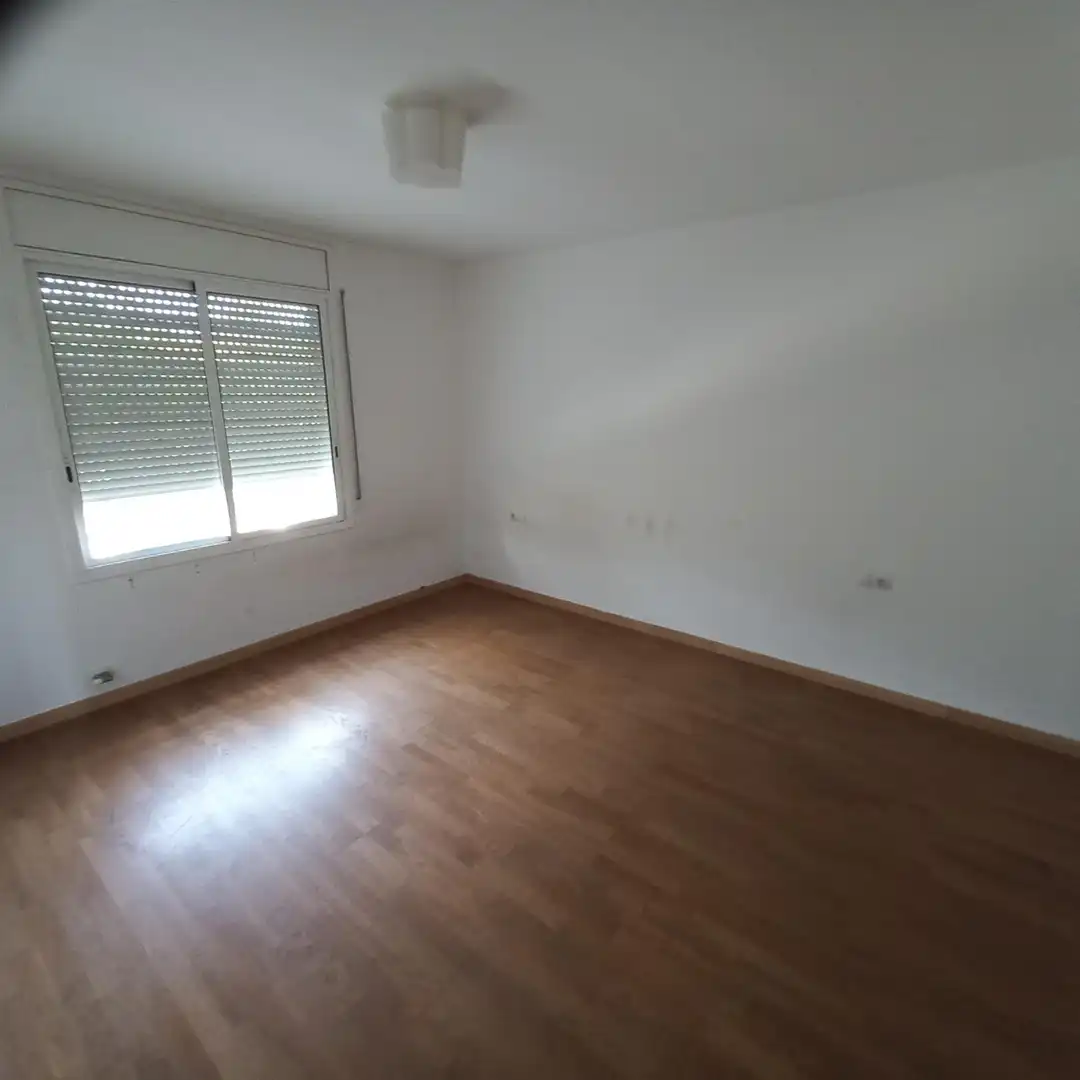 Dormitori de Casa o xalet en venda en La Granada