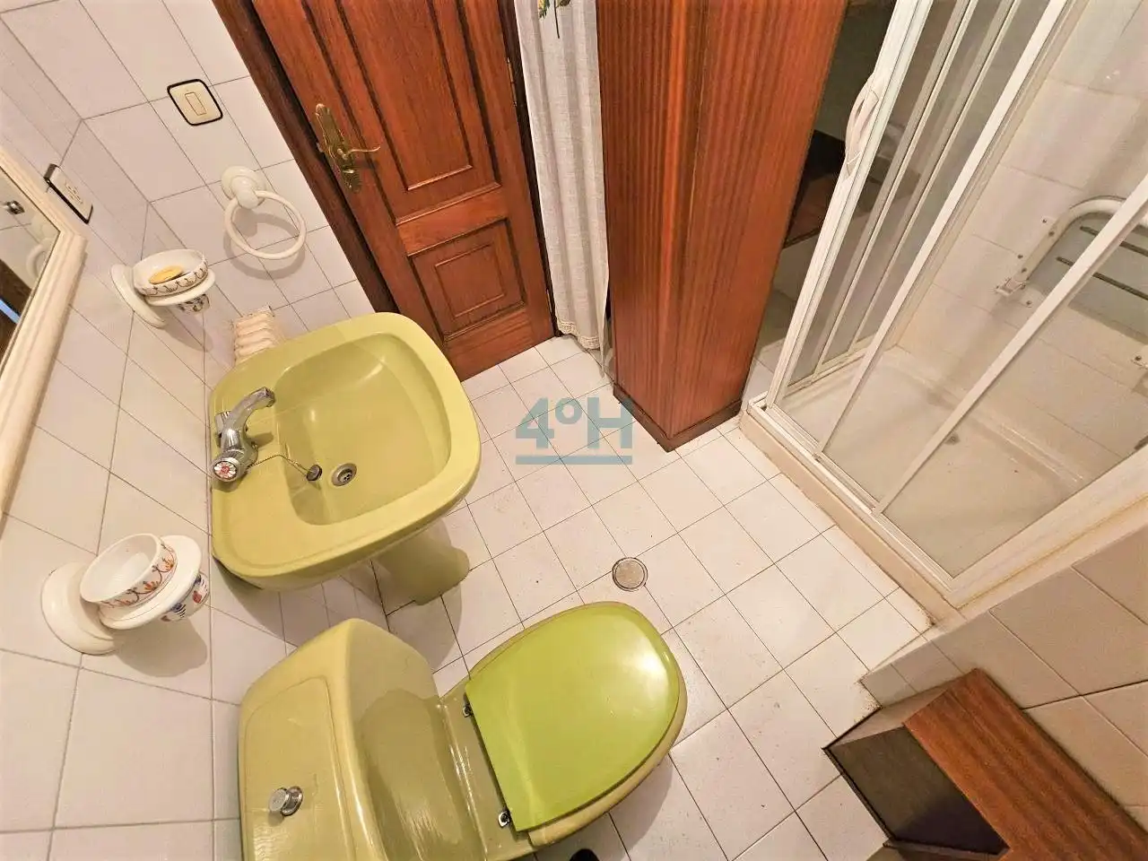 Badezimmer von Wohnung zum Verkauf in Ourense Capital  mit Heizung, Parkett und Terrasse
