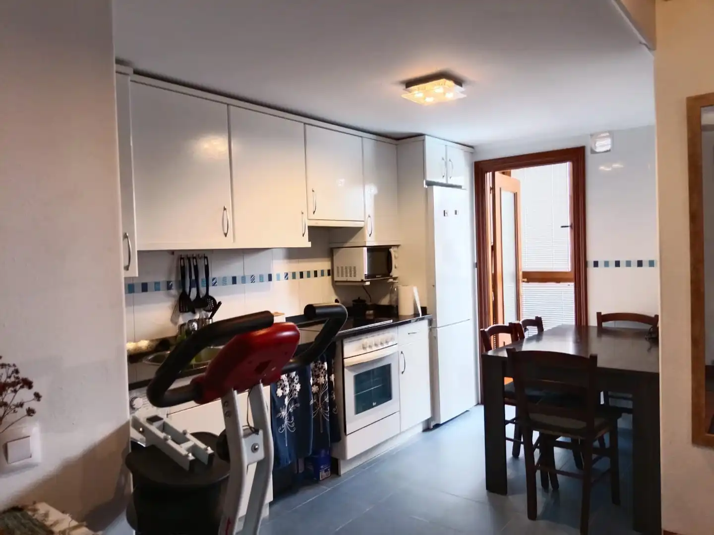 Cocina de Piso en venta en Voto con Calefacción, Trastero y Amueblado
