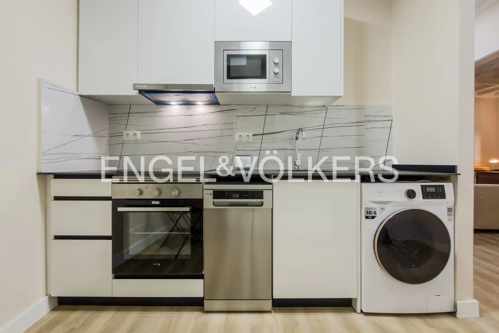 Kitchen of Flat for rent in Ciutat Vella