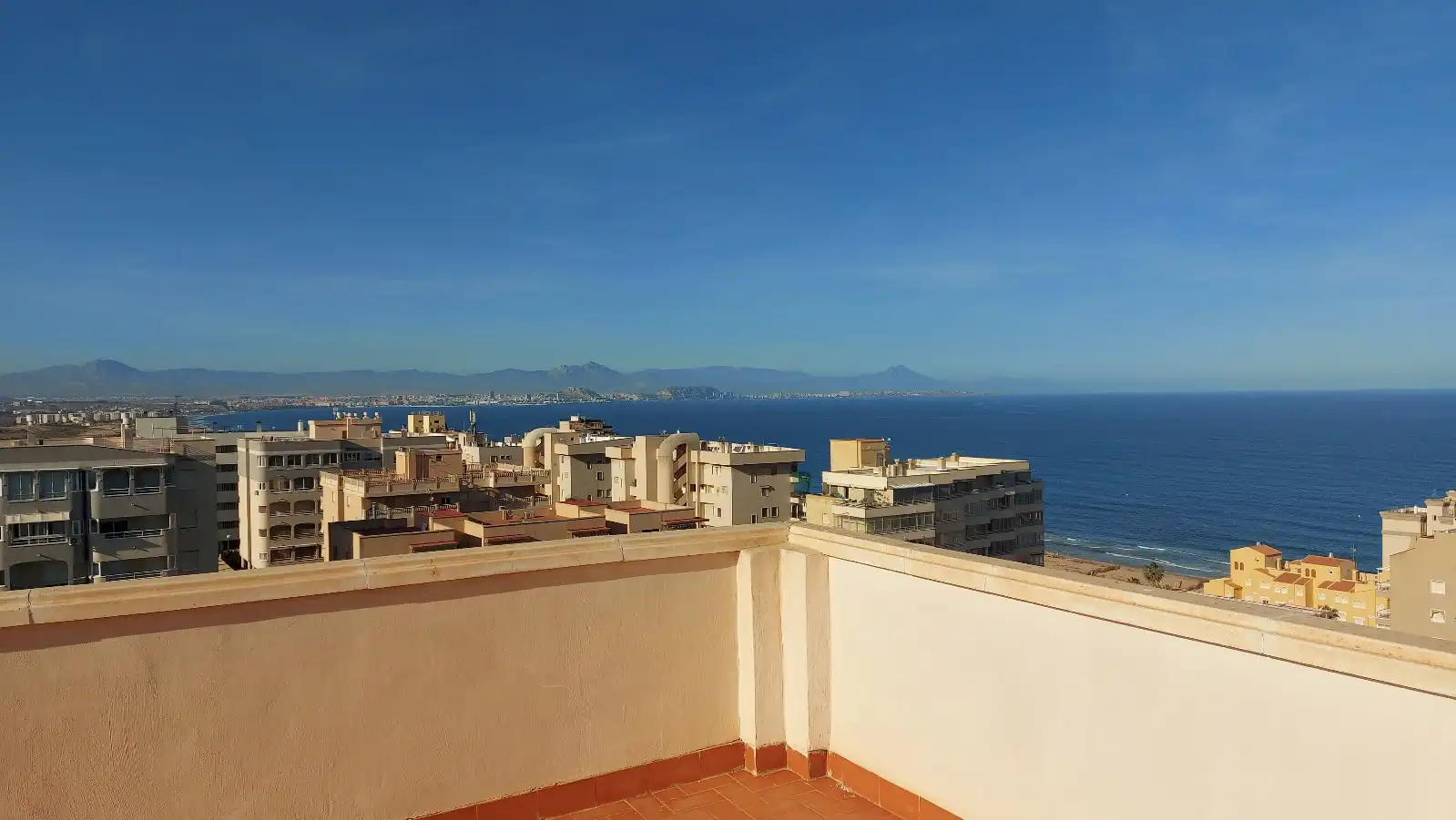 Pis amb piscina en venda a Los Arenales del Sol, imagen 22