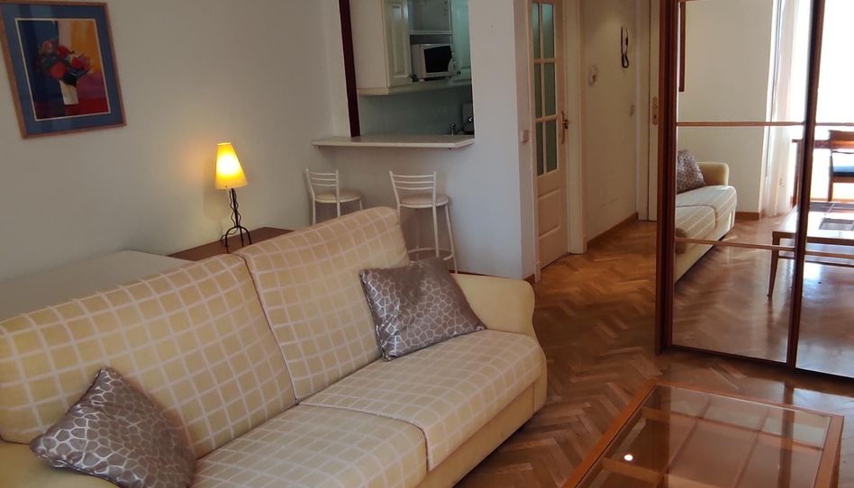 Apartamento de alquiler en Calle de la Infanta Mercedes, 111, Castillejos - Cuzco - Imagen 4