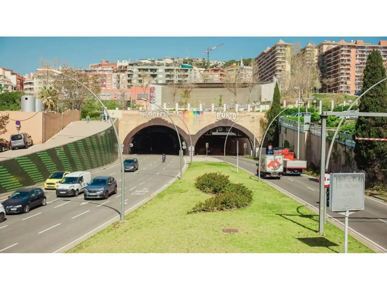 Außenansicht von Dachboden zum Verkauf in Barcelona mit Klimaanlage, Heizung und Parkett