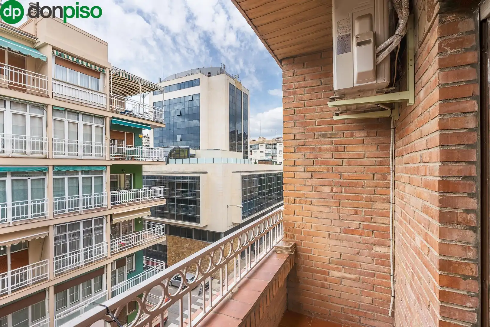 Balcony of Flat for sale in Granada
