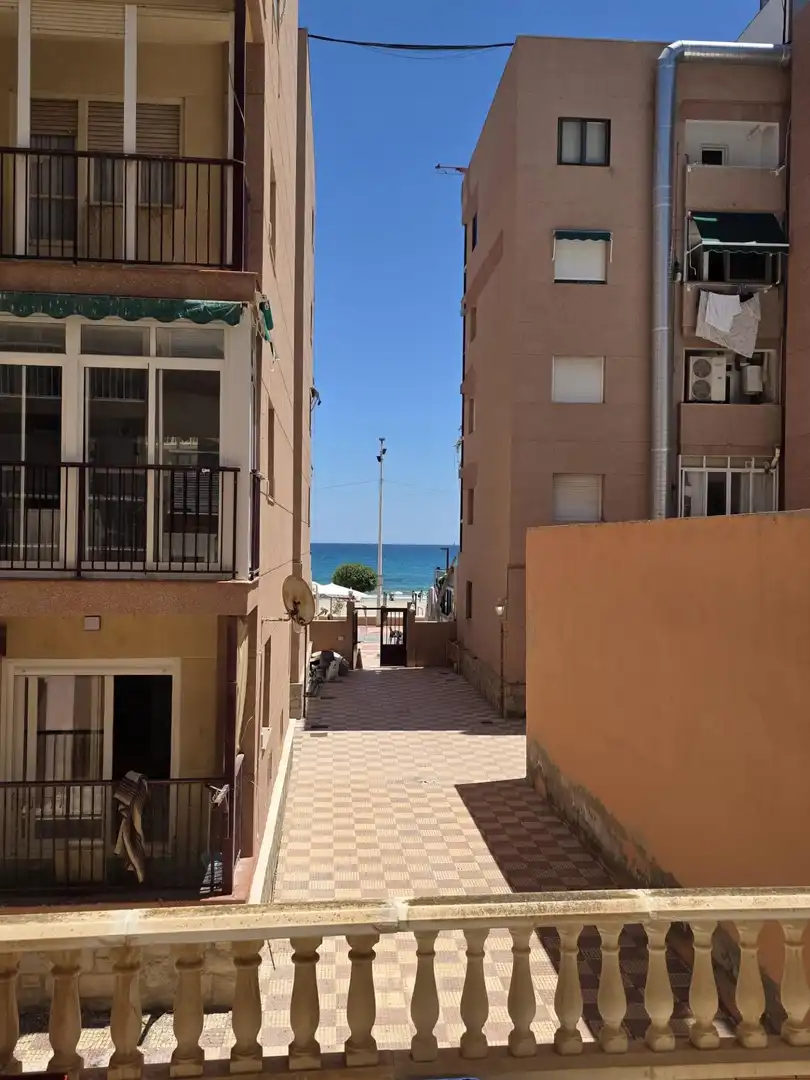 Vista exterior de Apartamento en venta en El Campello con Aire acondicionado y Calefacción
