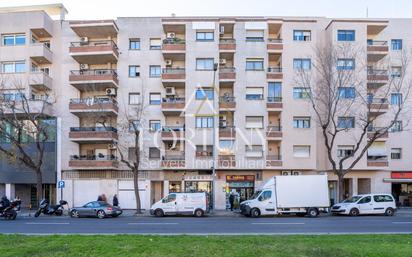 Vista exterior de Pis en venda en Reus amb Aire condicionat, Traster i Balcó