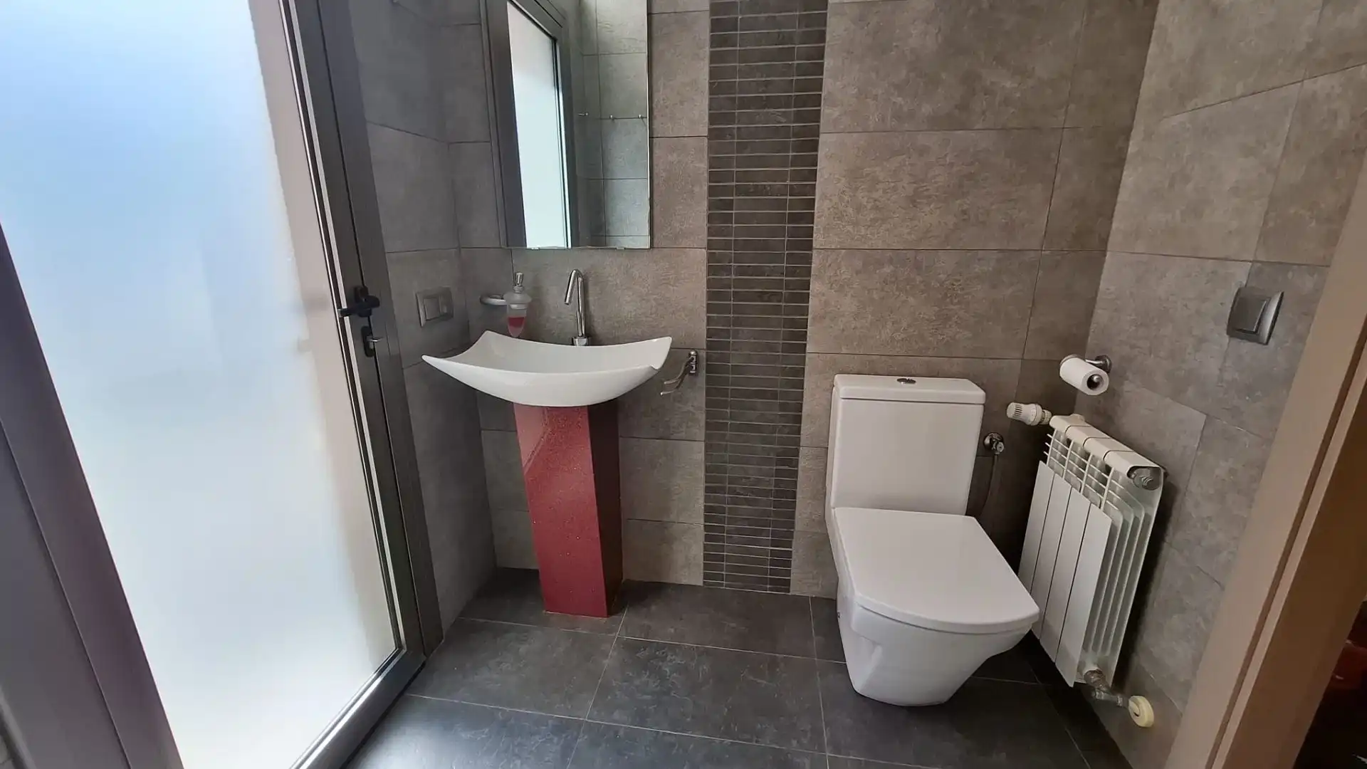 Baño de Casa o chalet en venta en Vallirana con Aire acondicionado, Calefacción y Terraza