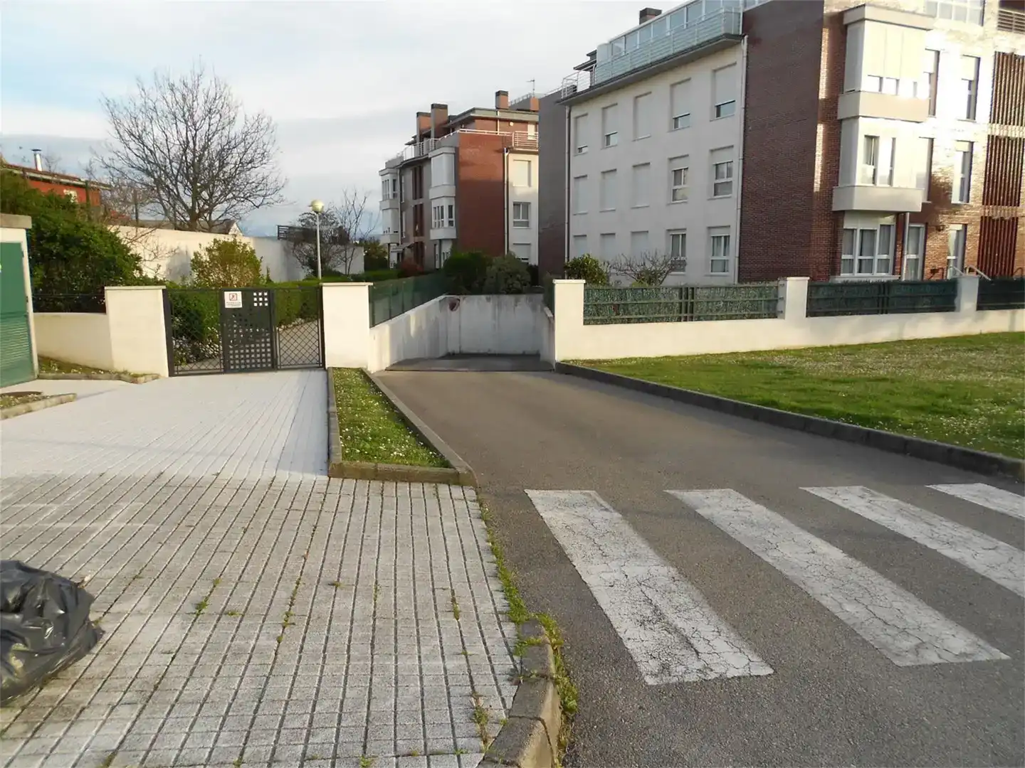 Aparcament de Garatge en venda en Santa Cruz de Bezana
