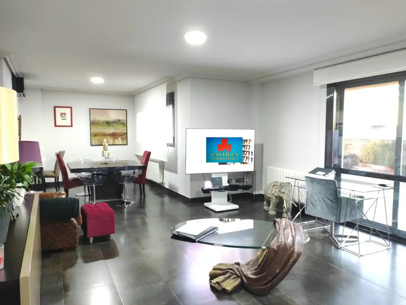 Sala de estar de Casa adosada en venta en Ávila con Aire acondicionado, Calefacción y Terraza
