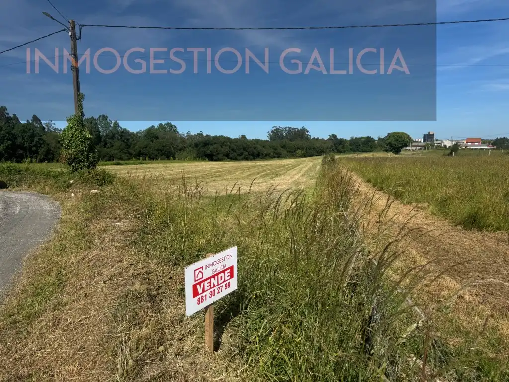 Residential land for sale in A Cabanca