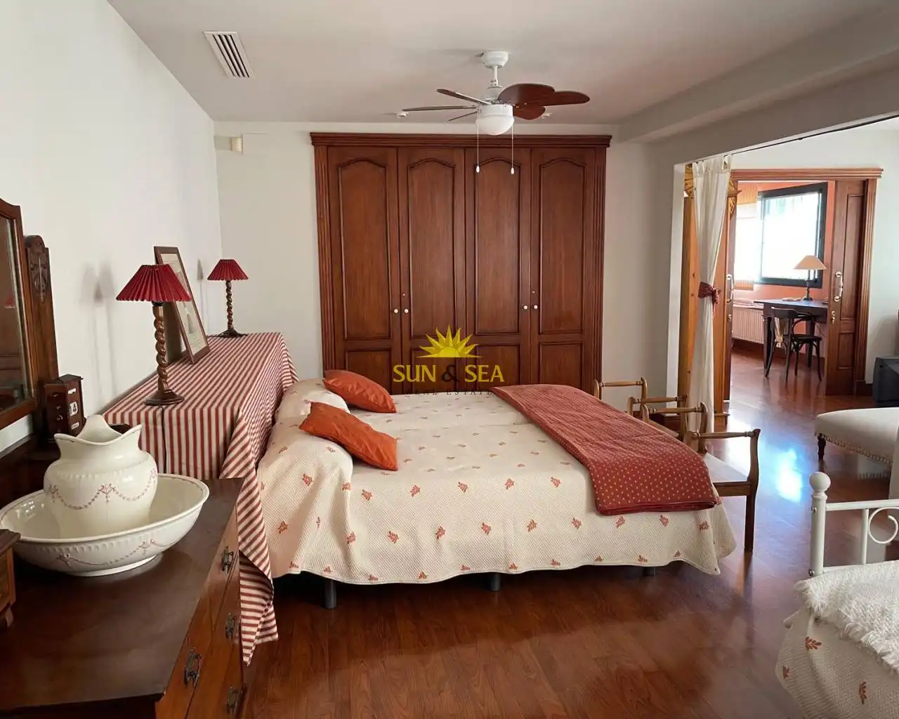 Bedroom of Houses for rent in Benidorm  with Air Conditioner, Private garden and Terrace
