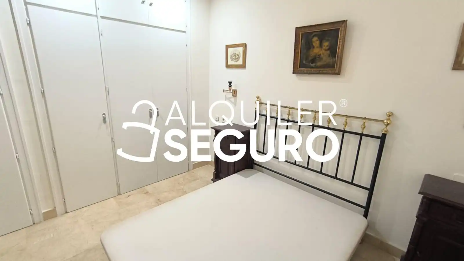 Habitación de Casa o chalet de alquiler en Almensilla con Trastero, Piscina y Amueblado