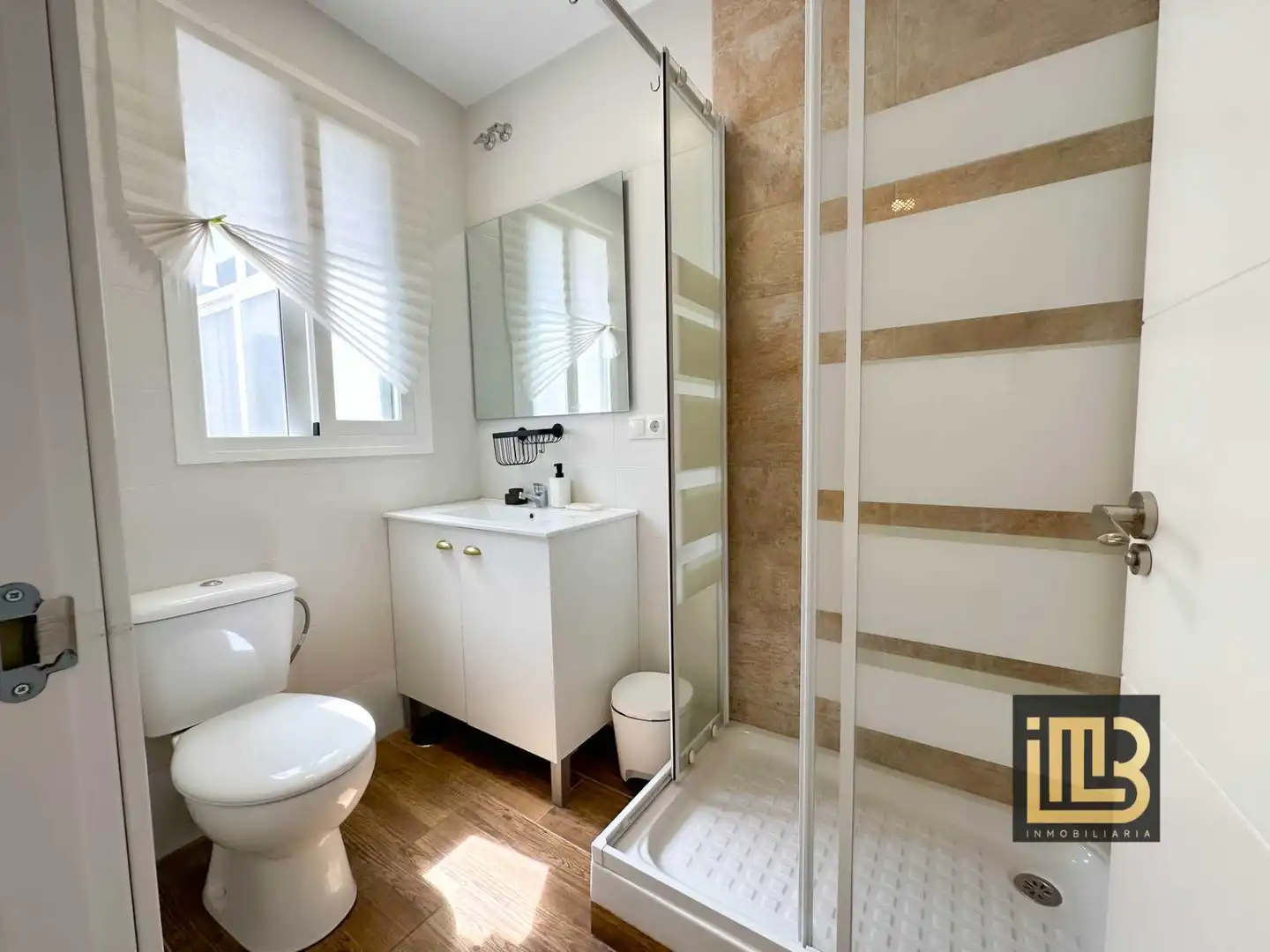 Badezimmer von Wohnung zur Miete in Málaga mit Klimaanlage und Möbliert
