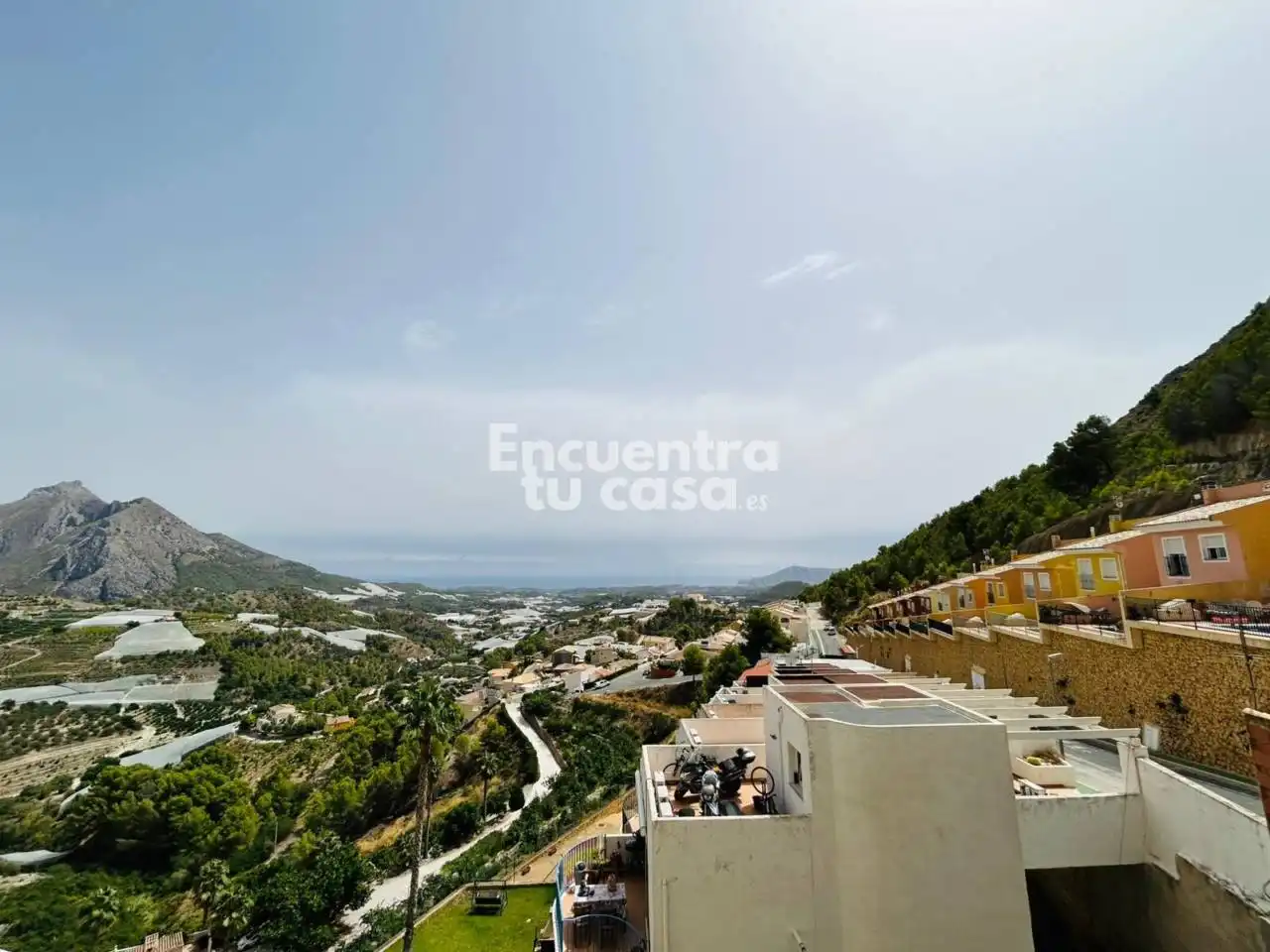 Vista exterior de Casa o xalet en venda en Callosa d'en Sarrià amb Terrassa i Piscina