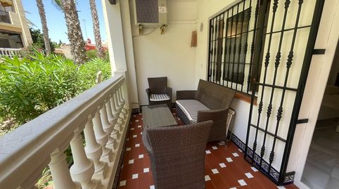 Foto 3 von Erdgeschoss zum Verkauf in Avenida Roentgen, Zona los Frutales, Torrevieja