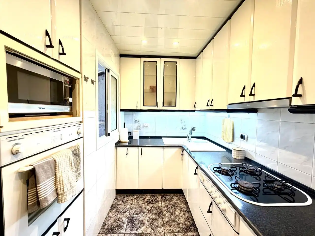 Kitchen of Flat for sale in Barcelona  with Air Conditioner