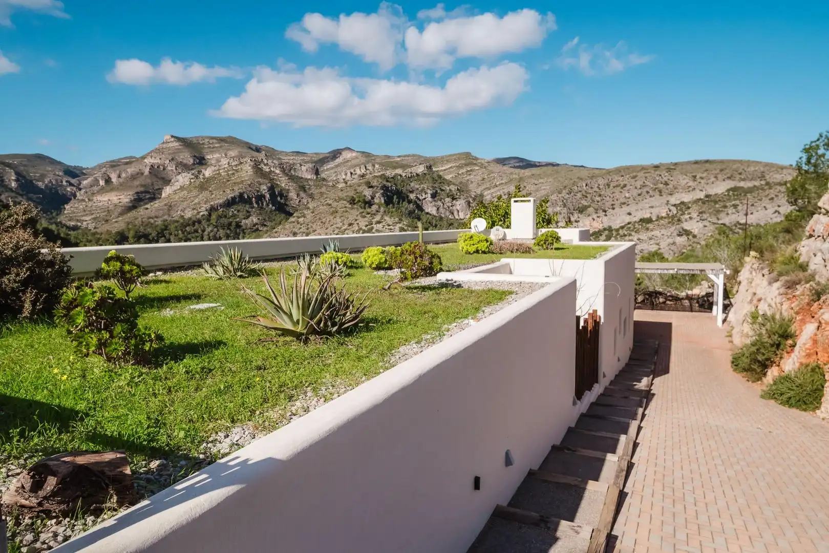 Terrassa de Casa o xalet en venda en Ròtova amb Aire condicionat, Calefacció i Jardí privat