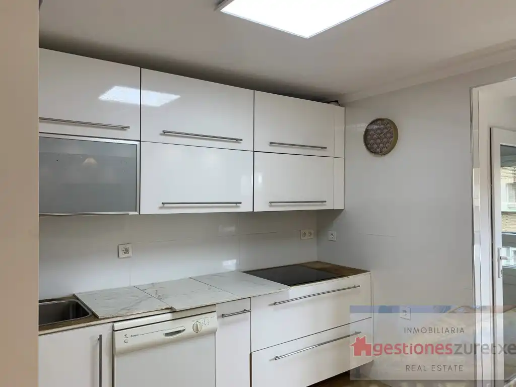 Kitchen of Flat for rent in Bilbao 