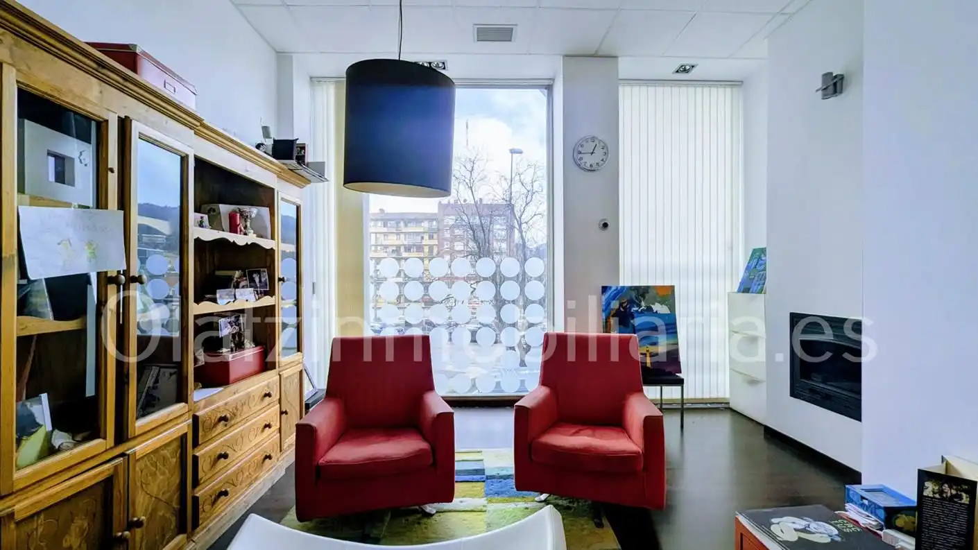 Business premises to rent in Laudio / Llodio