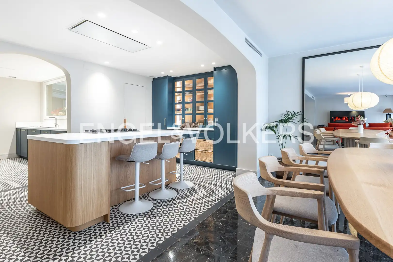 Flat for sale in Barcelona  with Air Conditioner, Heating and Parquet flooring