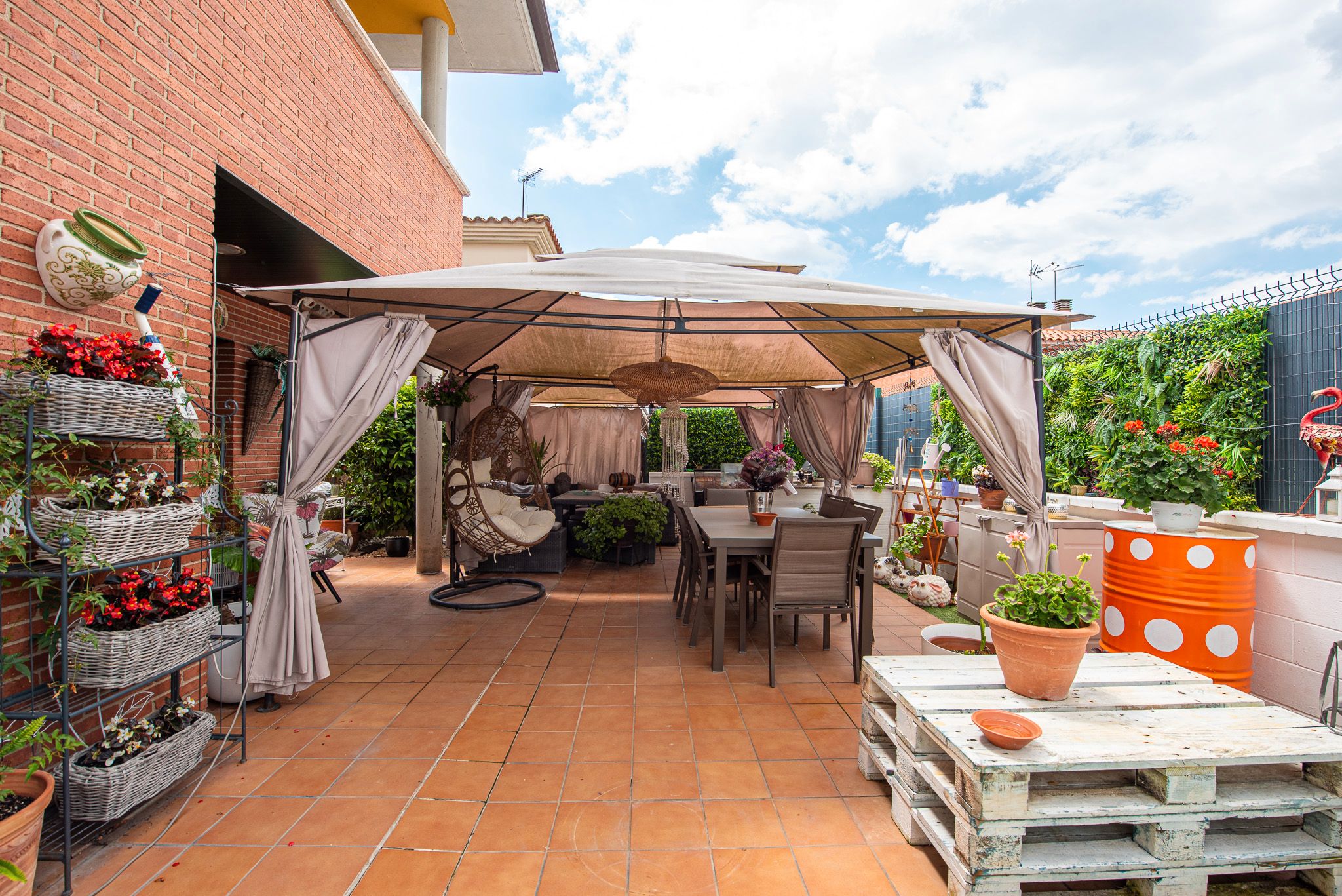 Terrace of House or chalet for sale in Campllong  with Air Conditioner, Heating and Private garden