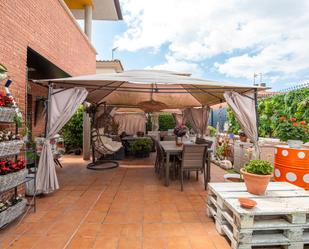 Terrassa de Casa o xalet en venda en Campllong amb Aire condicionat, Terrassa i Piscina