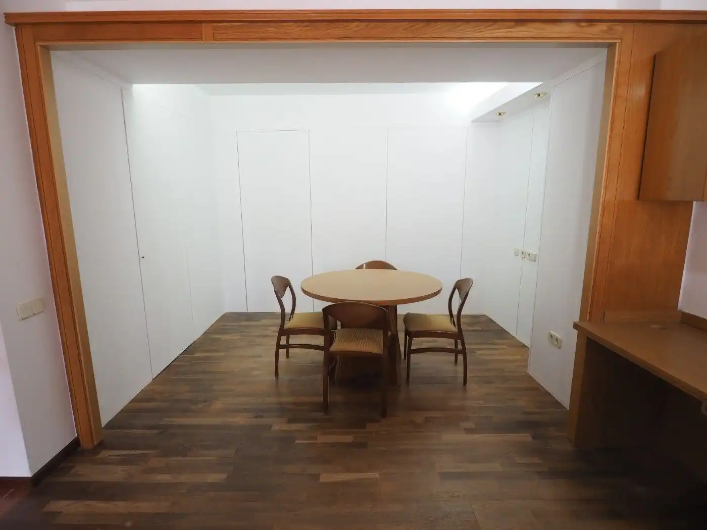 Comedor de Oficina de alquiler en Òdena con Aire acondicionado, Trastero y Amueblado