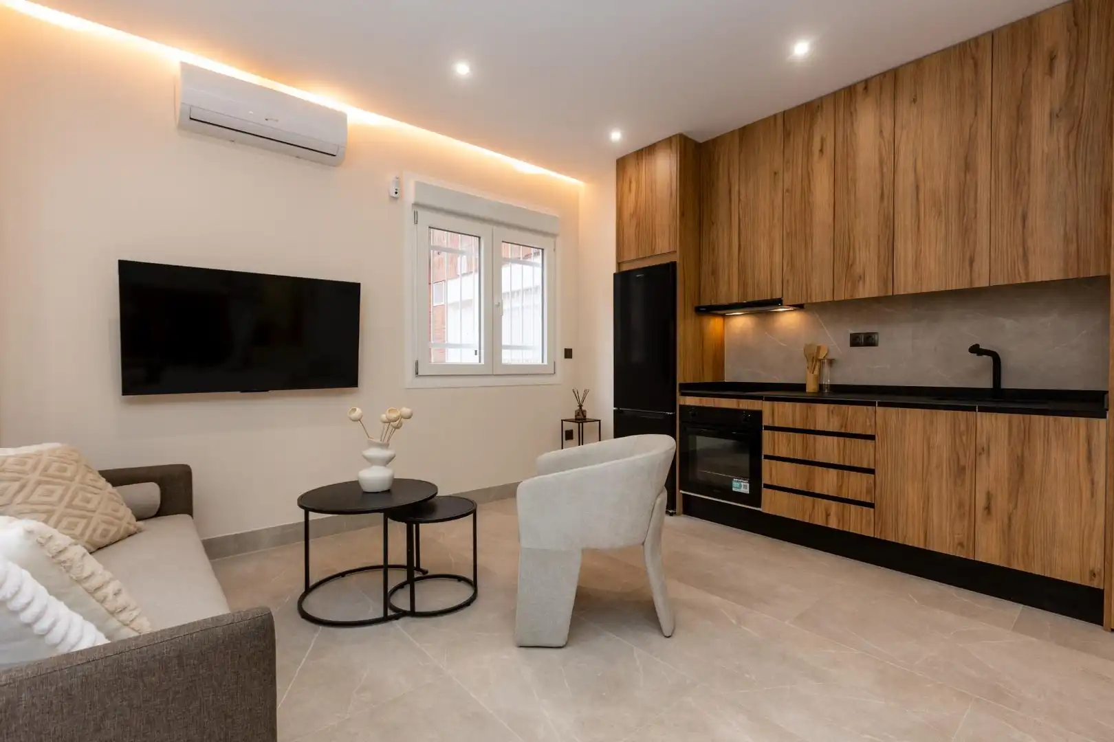 Flat with lift for sale in Calle Cardenal Parrado 5, imagen 2