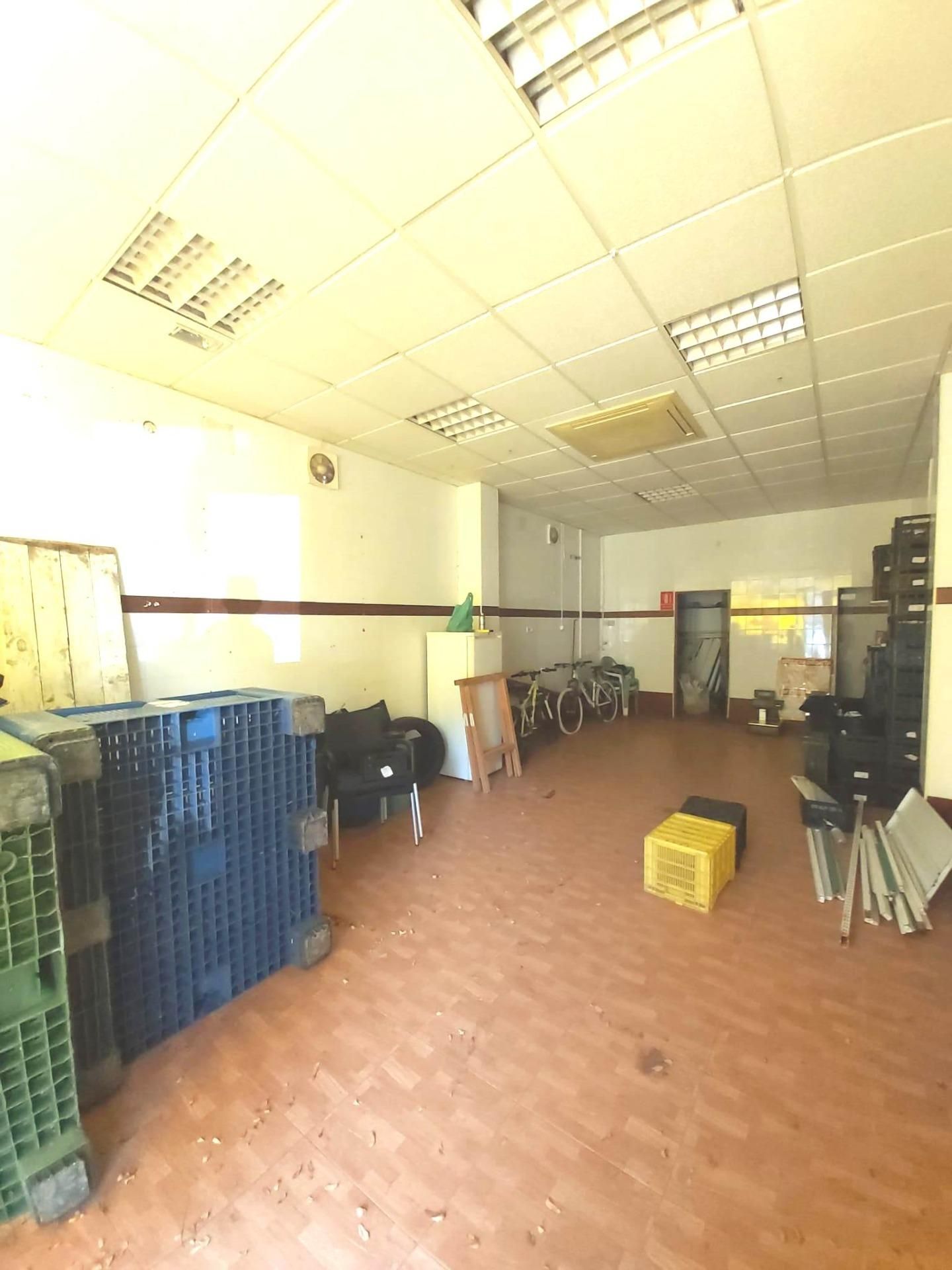 Premises for sale in Utrera
