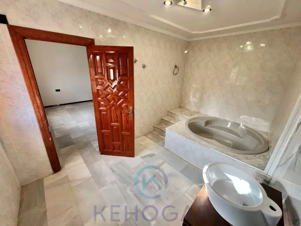 Baño de Casa o chalet en venta en Dos Hermanas con Piscina