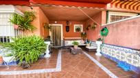 Terrassa de Casa o xalet en venda en Mairena del Alcor amb Aire condicionat, Jardí privat i Terrassa