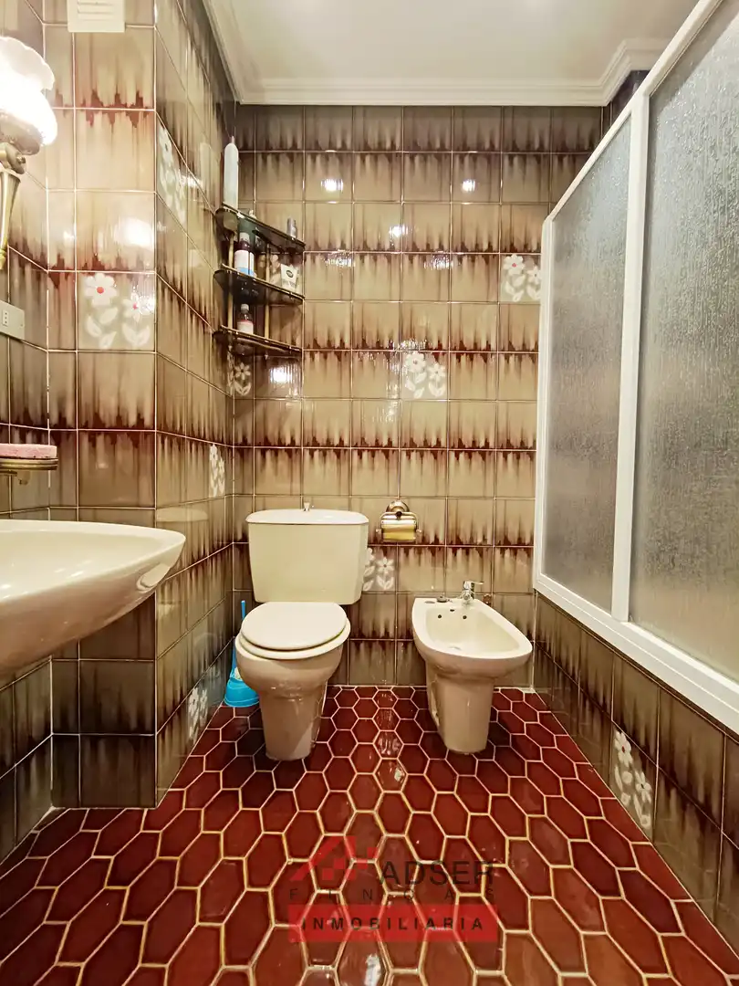 Baño de Piso en venta en  Logroño con Calefacción, Parquet y Terraza
