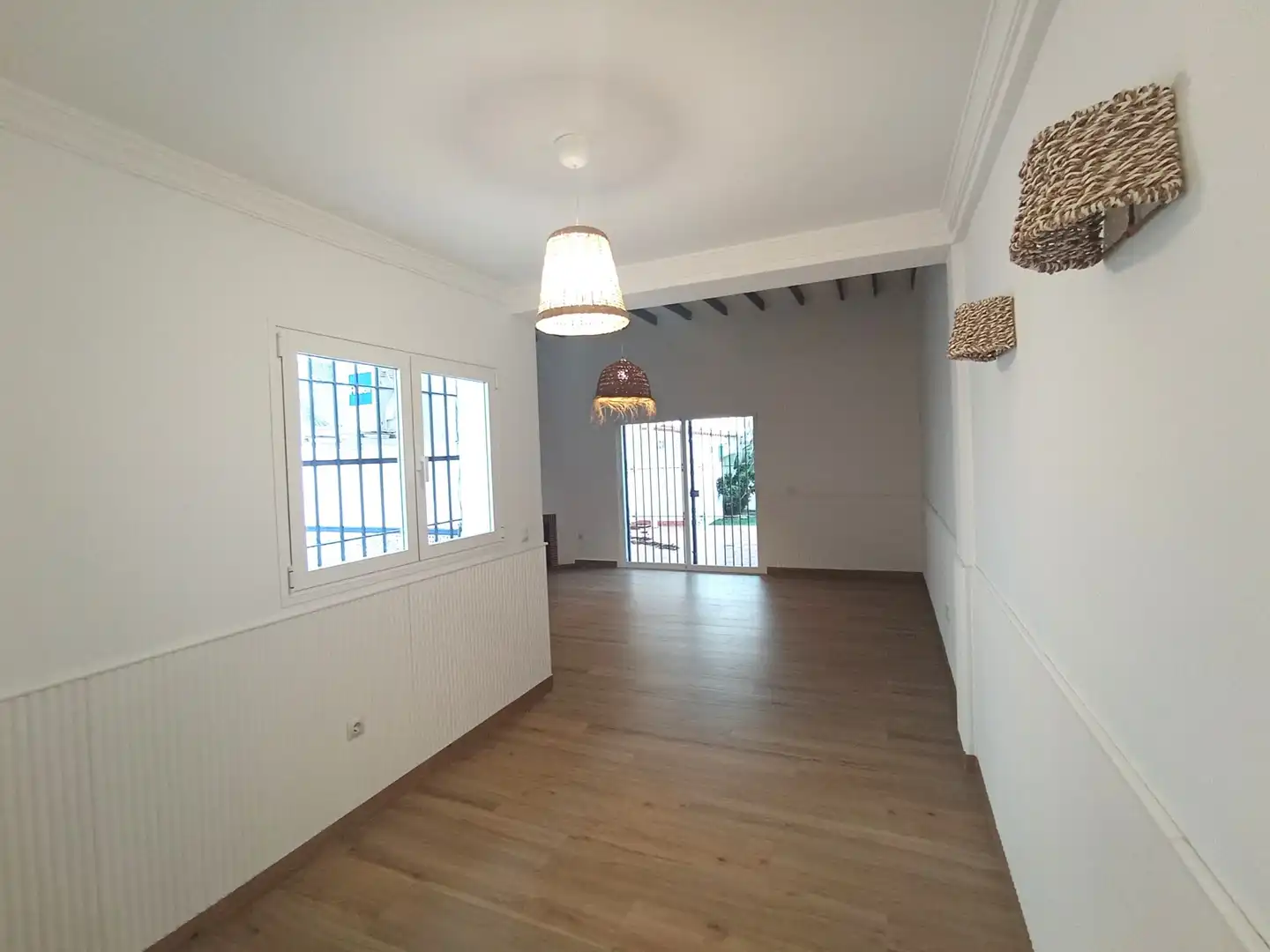 Einfamilien-Reihenhaus zur Miete in Málaga mit Klimaanlage und Terrasse