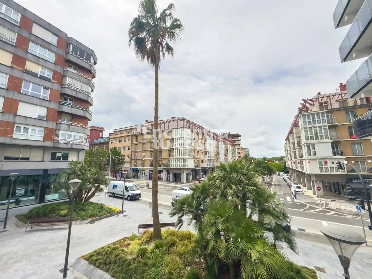 Attic for sale in Calle Pinar, Pinar - Anaka - Belaskoenea