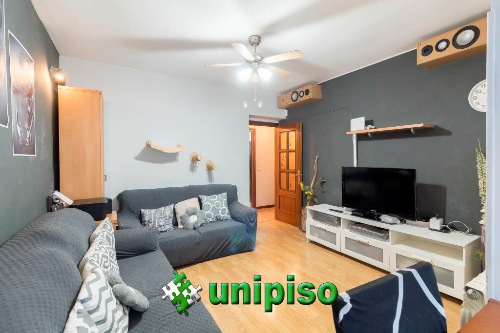 Flat for sale in Flores