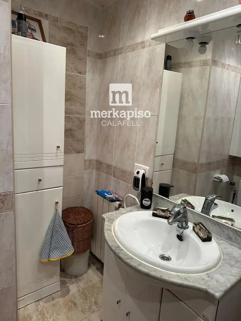 Baño de Piso en venta en Calafell con Terraza y Trastero