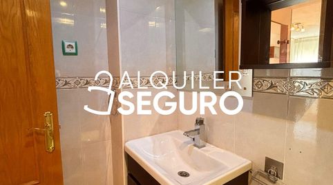 Foto 5 de Piso de alquiler en De Peña Cavero, Casco Histórico de Vallecas, Madrid Capital