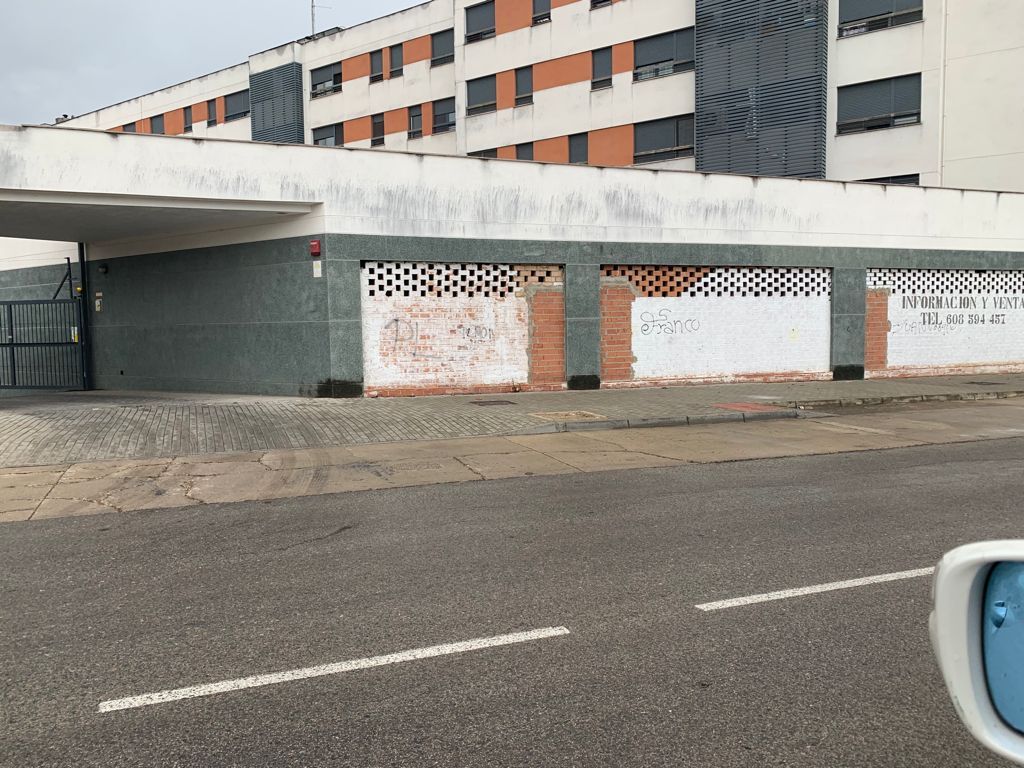 Vista exterior de Local en venda en Jerez de la Frontera