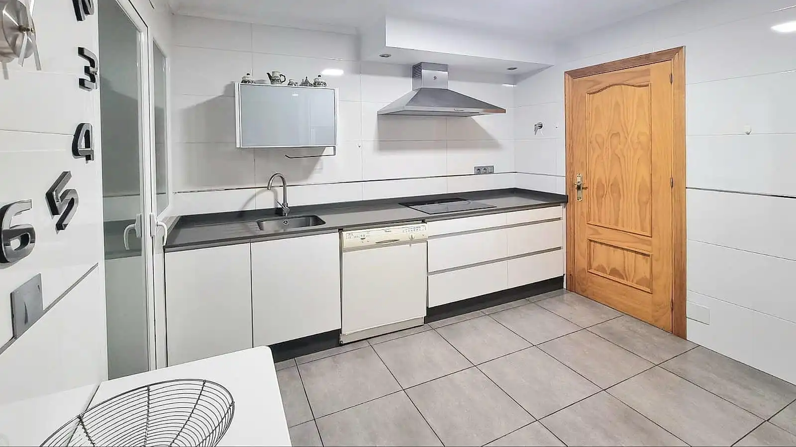 Cuina de Pis en venda en Benalmádena amb Aire condicionat, Terrassa i Moblat
