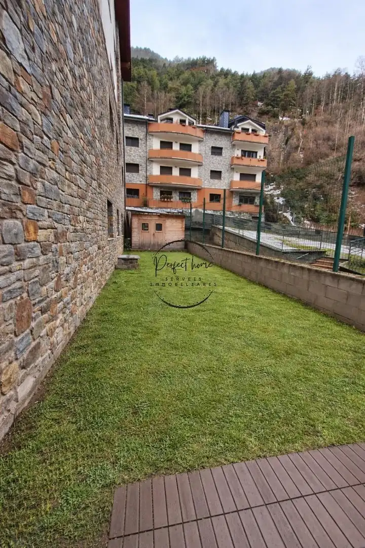 Planta baixa en venda en Ordino amb Calefacció, Jardí privat i Terrassa