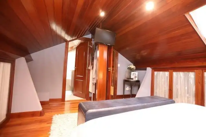 Habitación de Casa o chalet en venta en Bilbao  con Terraza y Balcón