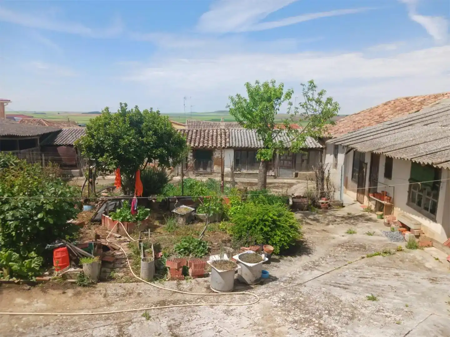 Finca rústica en venda en Aguilar de Campos amb Jardí privat i Moblat