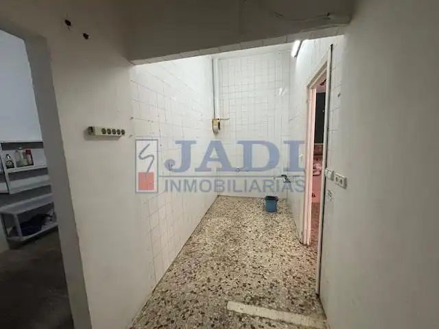 Local comercial en venta en Valdepeñas, imagen 8