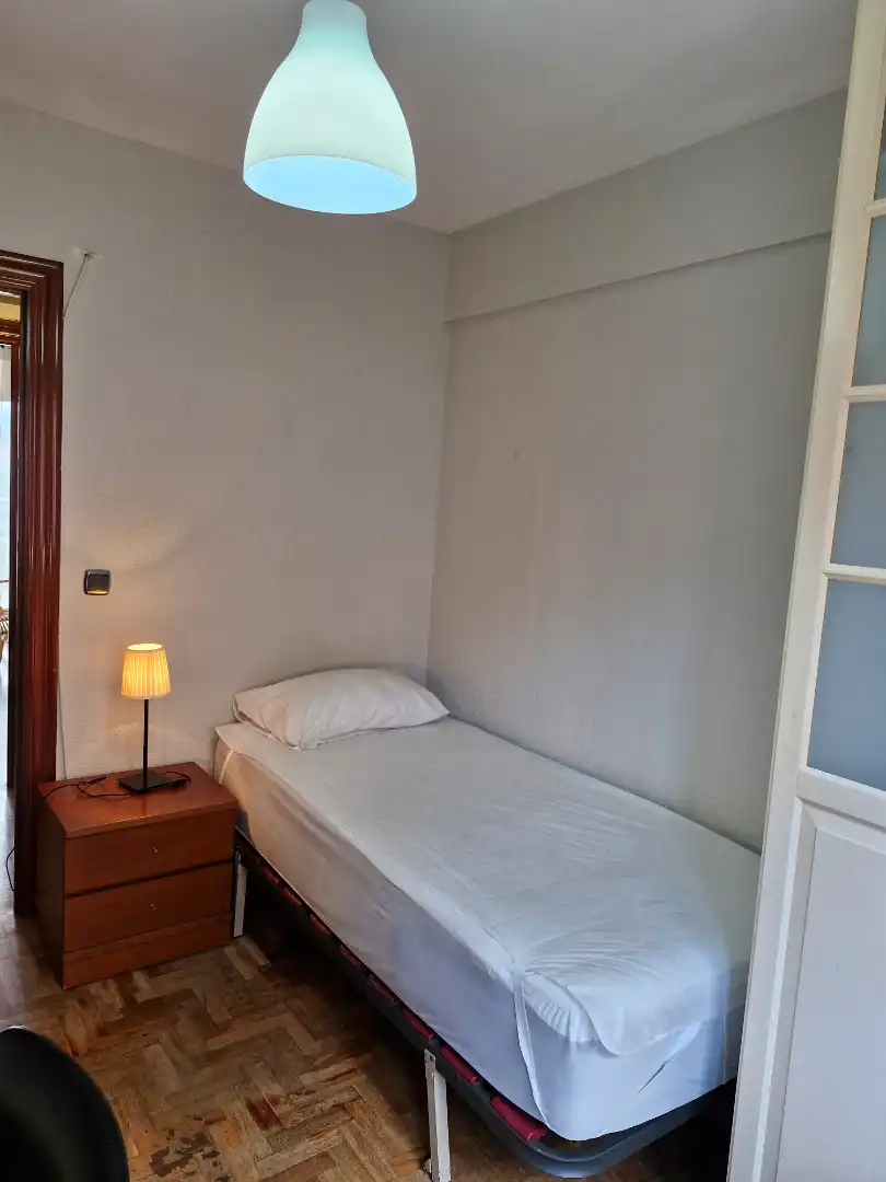 Habitación de Piso de alquiler en Leioa con Calefacción, Amueblado y Horno